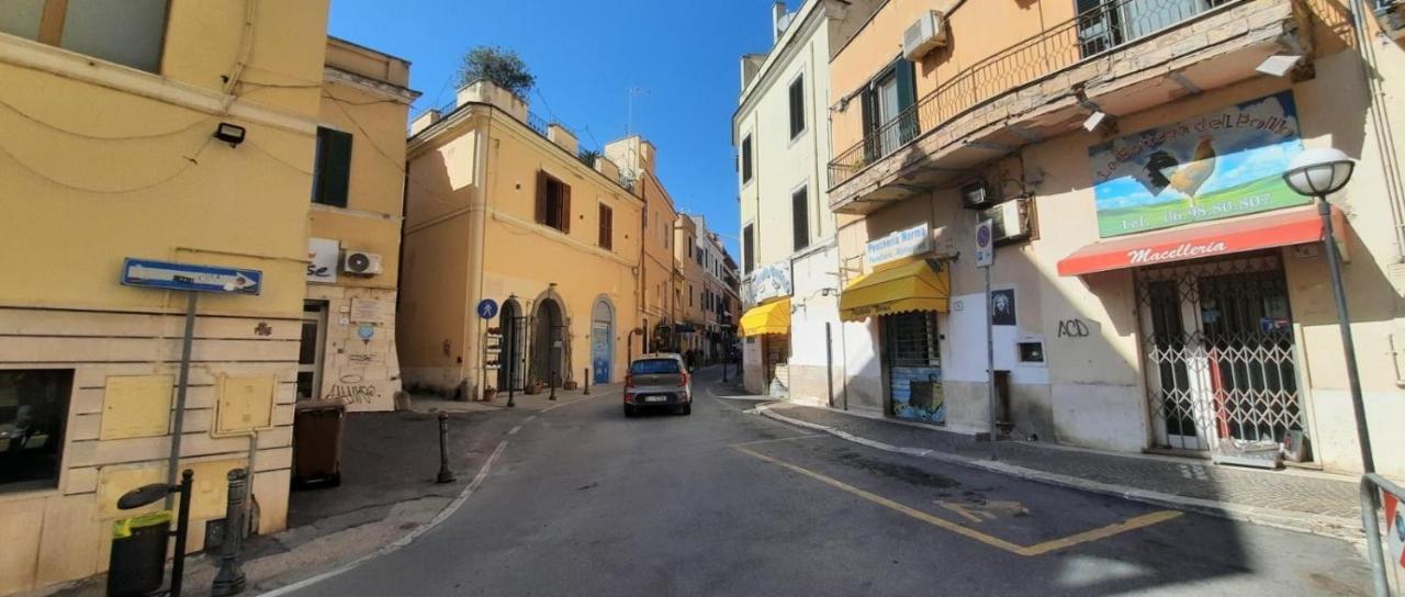 Il Vicolo B&B Giubileo Nettuno Bagian luar foto